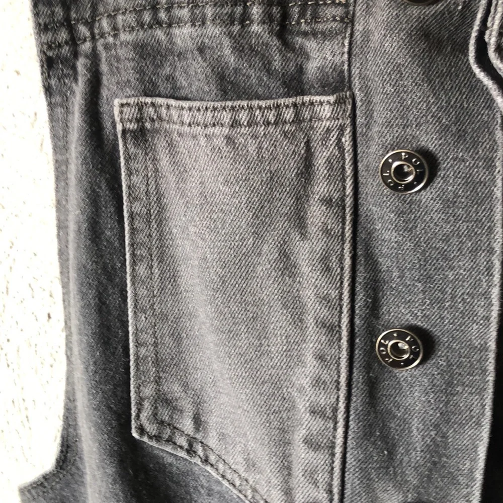 Gray cactus 🌵 overalls with front pocket panels; hidden buttons are intact. - Picture 15 of 16